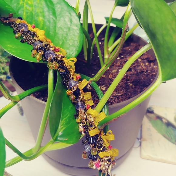 Beaded Bracelet - Picture 5 of 6